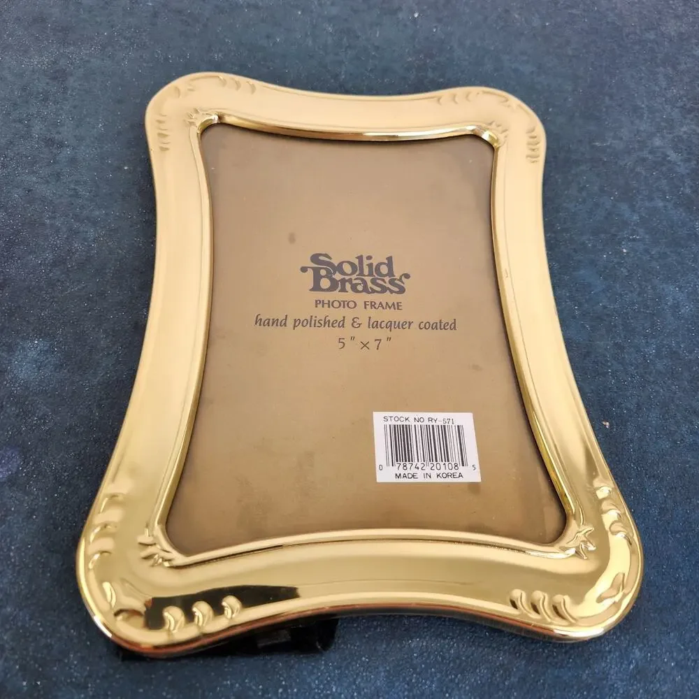 VTG Solid Brass Tabletop Photo Frame Hand Polished & Lacquerd Coated 5